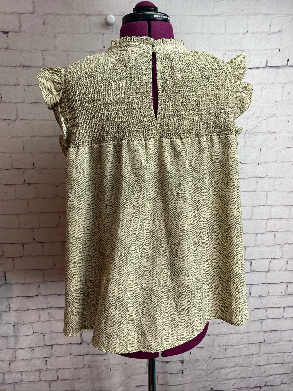 THML size small green blouse smocked bodice with ruffle sleeves